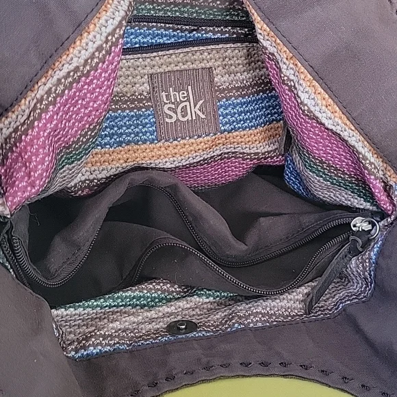 The Sak lady's bucket-style shoulder bag - Picture 9 of 12